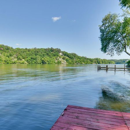 Lakefront Retreat With Deck, Dock And Resort Amenities Hot Springs Exterior photo