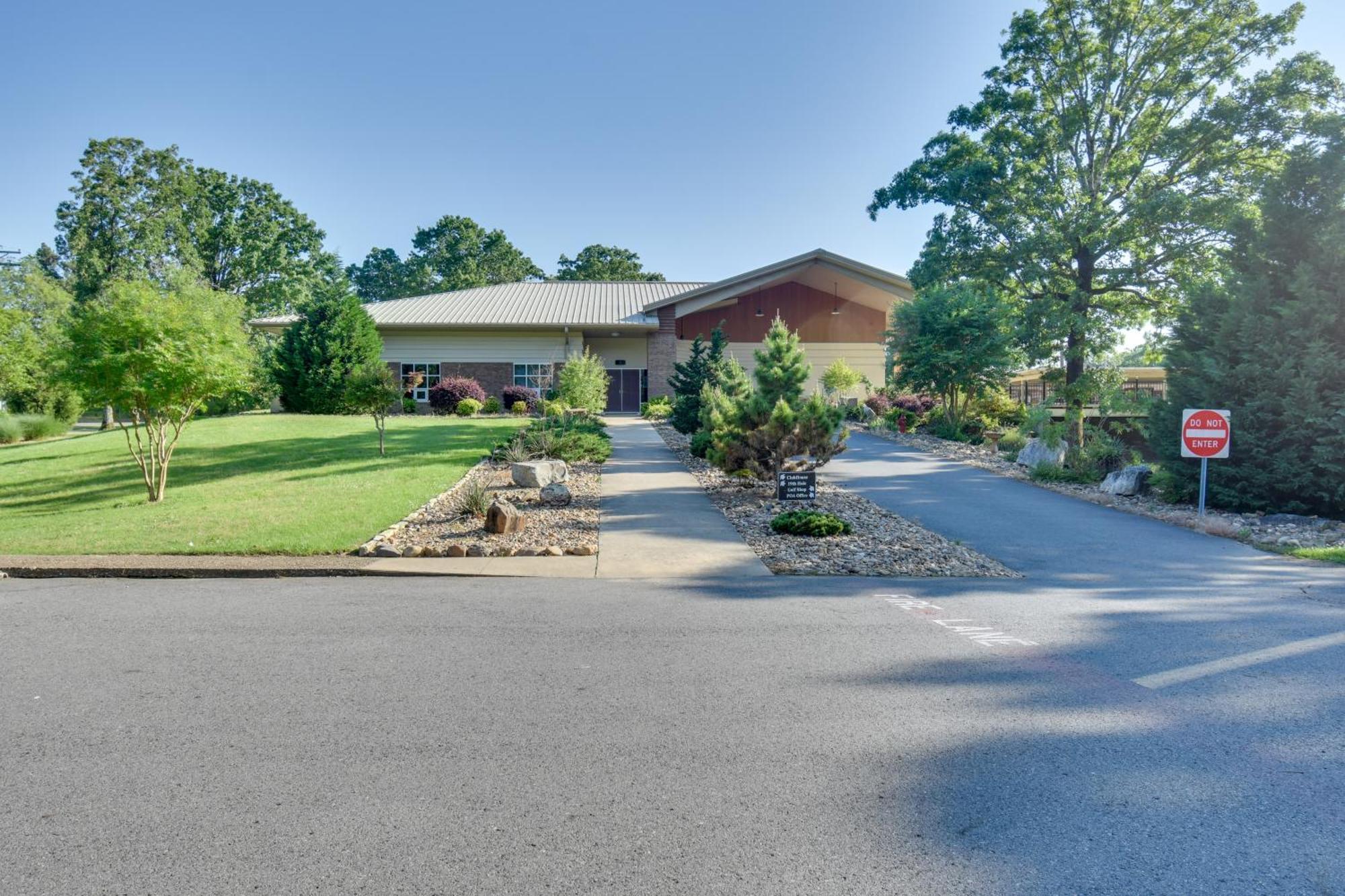 Lakefront Retreat With Deck, Dock And Resort Amenities Hot Springs Exterior photo