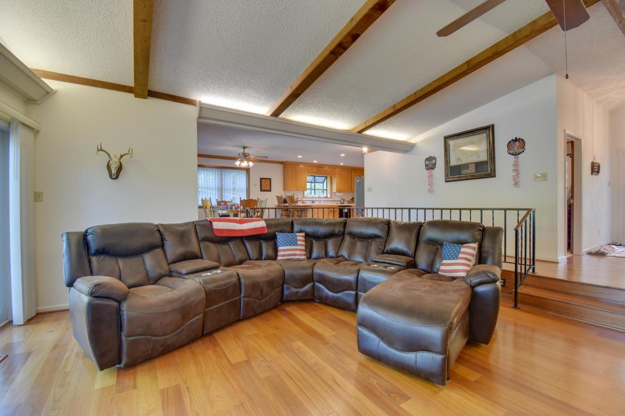 Lakefront Retreat With Deck, Dock And Resort Amenities Hot Springs Exterior photo